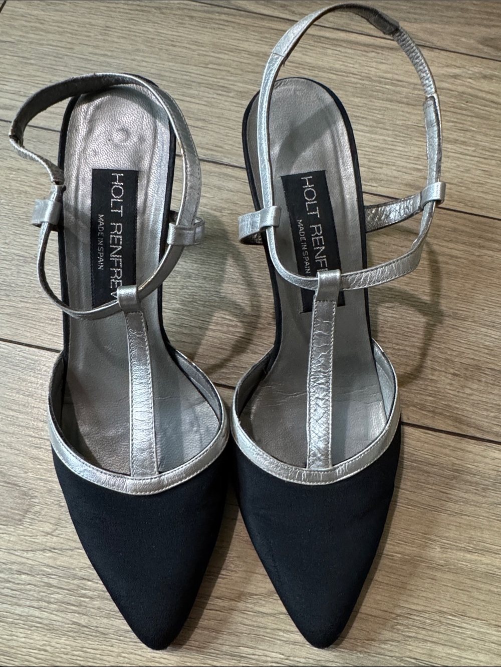 Rare vintage Holt Renfrew Black & Silver T-Strap Pointed-Toe  Heels